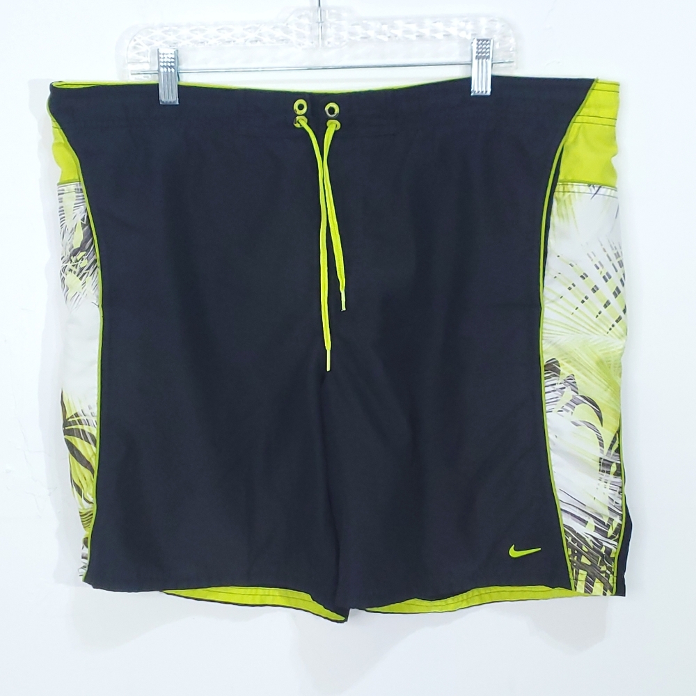 Nike Mens Swim Trunks Sz Large Black / Yellow Print Pockets 20” Tropical Print